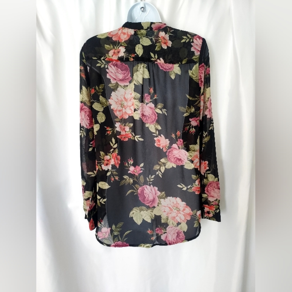 KUT Sheer Black Floral  Button Up Blouse. Size S - Picture 4 of 10